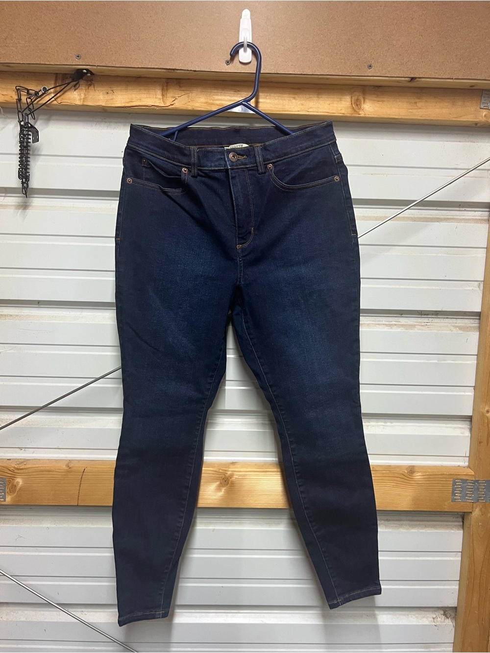 Duluth Trading Co Dark Blue Stretch Skinny Jeans size 8S